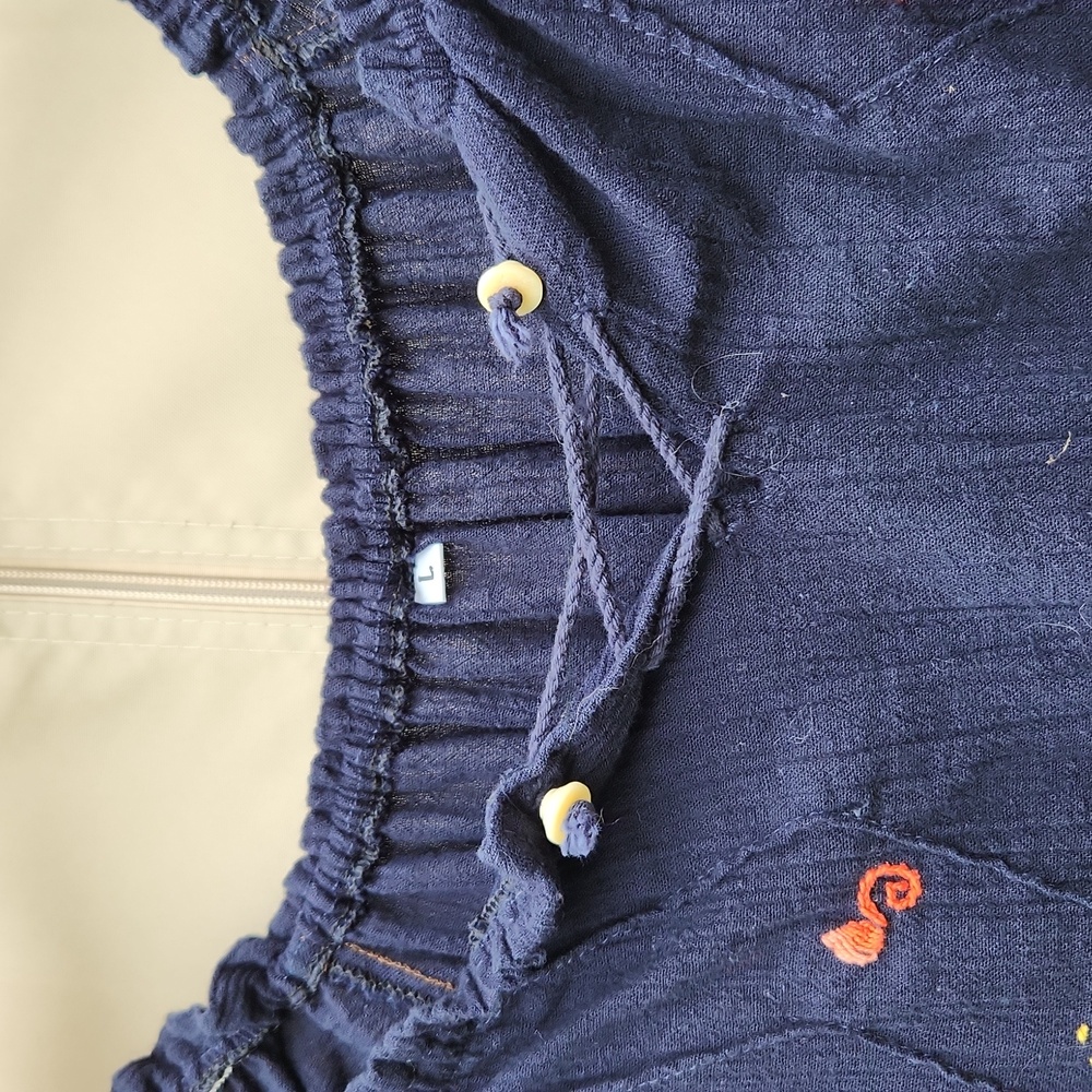 Handmade Embroidered Top - Picture 2 of 7